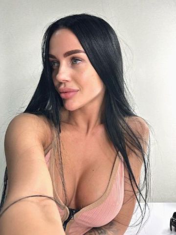 Маша Вип Стройная Брюнетка